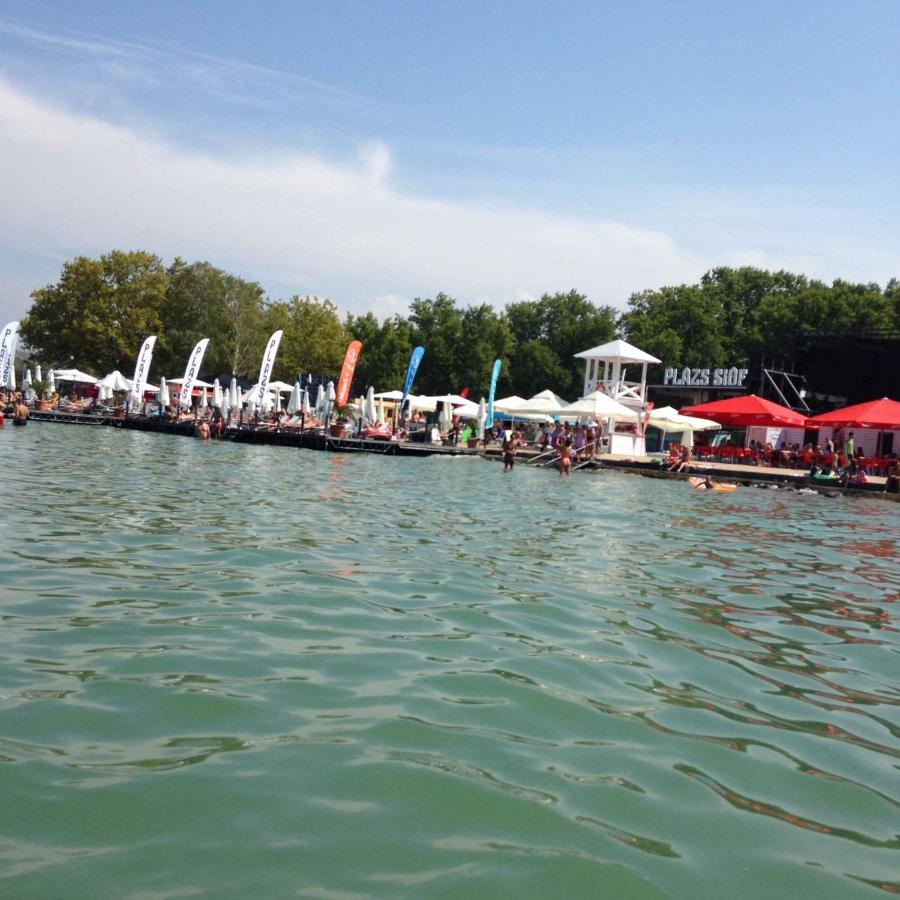 Apartment Siofok, Lake Balaton 1 Buitenkant foto