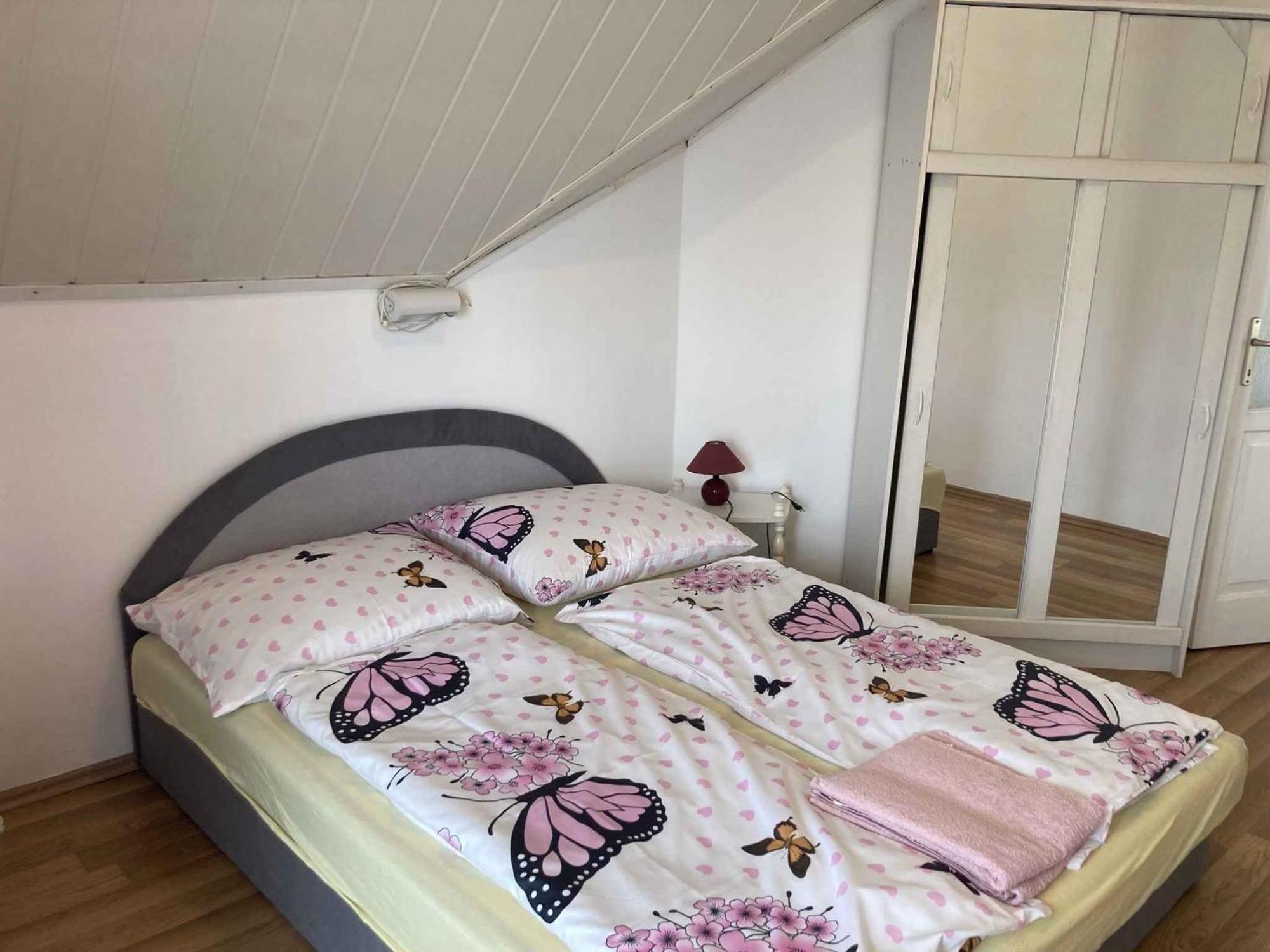 Apartment Siofok, Lake Balaton 1 Buitenkant foto